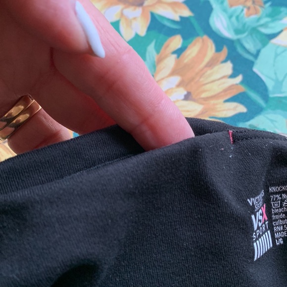 Victoria Secret sport  black leggings - Picture 3 of 5